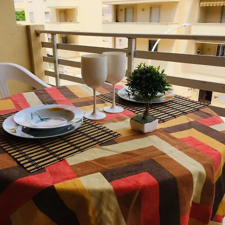 House Apartment *